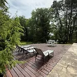 Villa Le Peruguet - Maison Avec Piscine Et Bois Prive Margueron